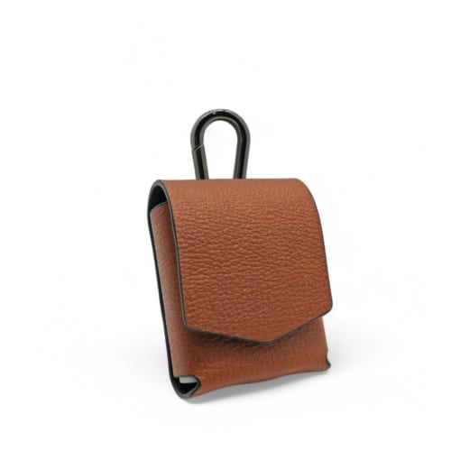 Case da Fiil cc2 được làm từ da bò, màu cam gạch khóa nam châm