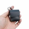 Bao da Airpods 1 - 2 được làm từ da bò, màu đen mịn