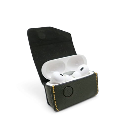 Case da Airpods Pro được làm từ da bò, xanh rêu hạt