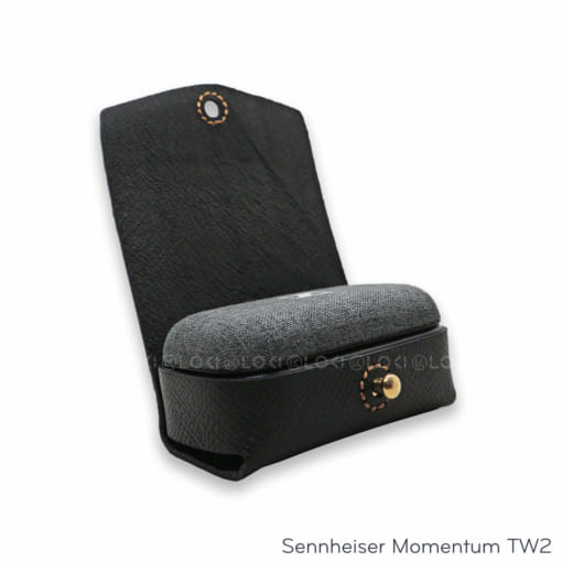 Case da Sennheiser Momentum True Wireless 2 được làm từ da bò