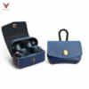Bao da Sony WF-1000XM4 được làm từ da bò, màu xanh navy khắc tên