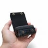 Túi da Sennheiser Momentum True Wireless 3 được làm từ da bò, màu xanh navy