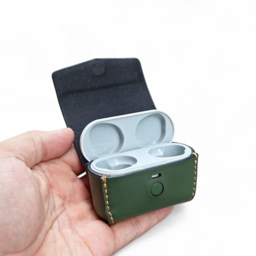 Ốp da Beyerdynamic Free BYRD được làm từ da bò, màu xanh lục