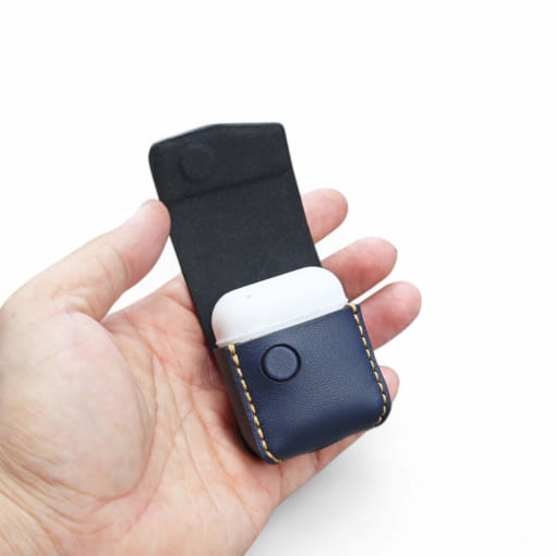 ốp da Airpods 1 - 2 được làm từ da bò, xanh navy