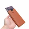 bao da kiểu hộp là phụ kiện bảo vệ Samsung Galaxy S23 Ultra da bò