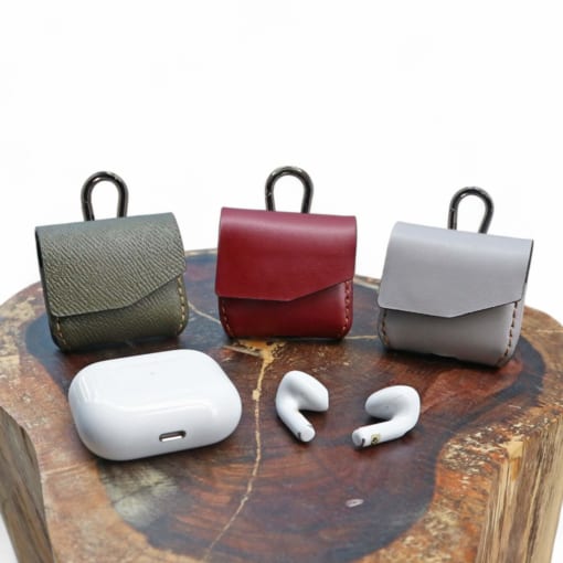 Bao da Airpods 3 khóa nam châm tiện lợi khi đóng mở