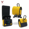 Case da JBL Tour Pro 2 được làm từ da bò phối vàng xanh