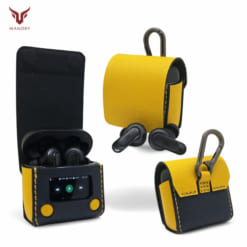 Case da JBL Tour Pro 2 được làm từ da bò phối vàng xanh