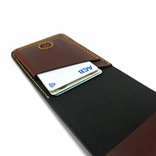 Ví Sen 3 được làm từ da sáp pullup